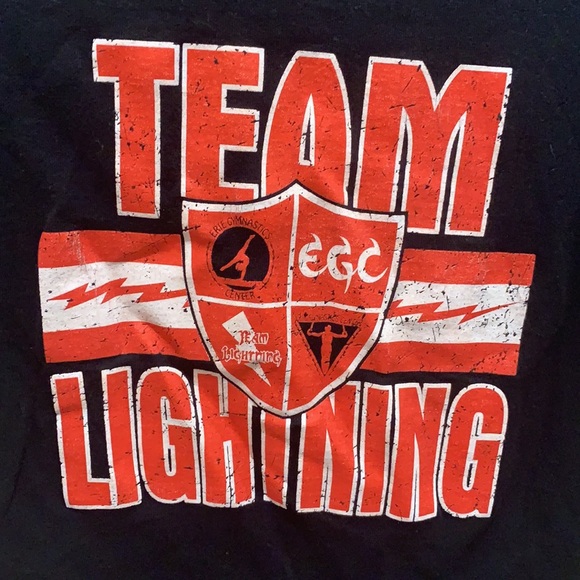 ⭐️⭐️10/$10 Team Lighting Erie Gymnastics Black Red Tee XS - Picture 2 of 4